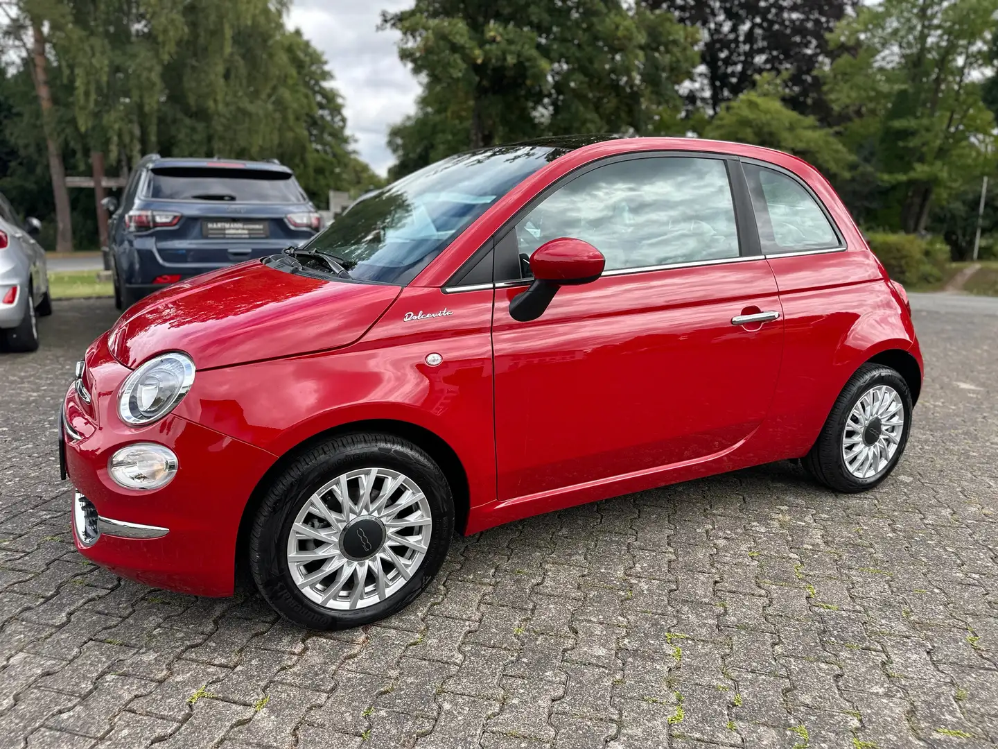 Fiat 500 1.0 Mild-Hybrid Dolcevita Panorama/Klima/CarPlay Rot - 1