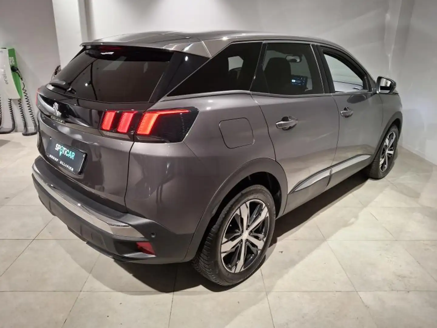 Peugeot 3008 *** Allure Pack *** Gris - 2