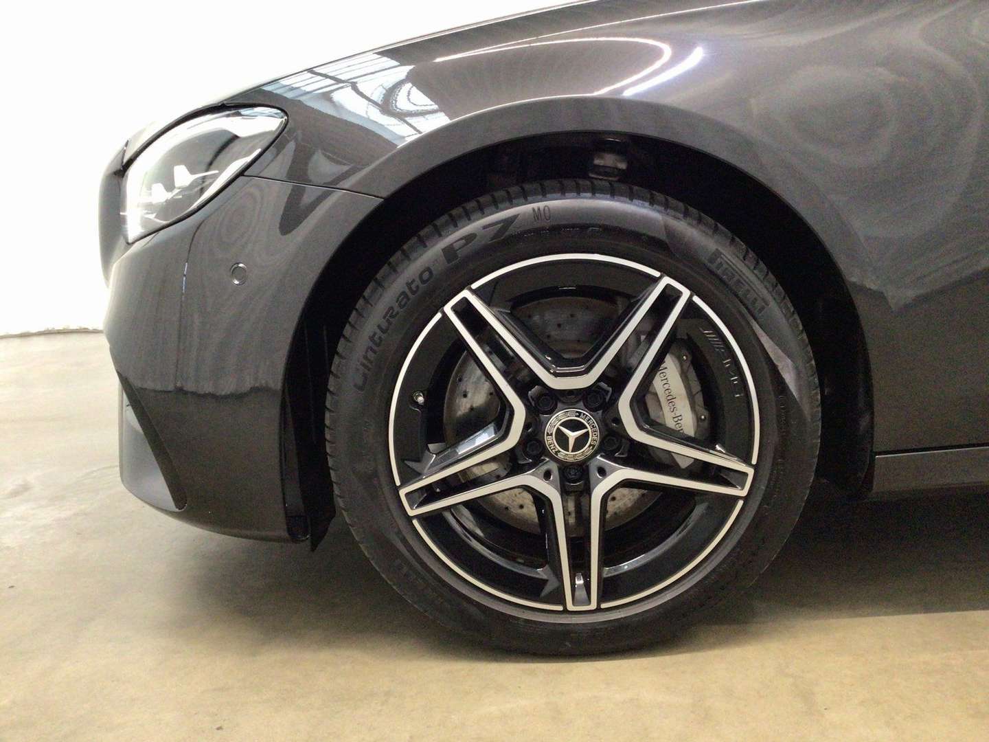 Mercedes Classe E 300 AMG Line -  - Joinsteer - #3