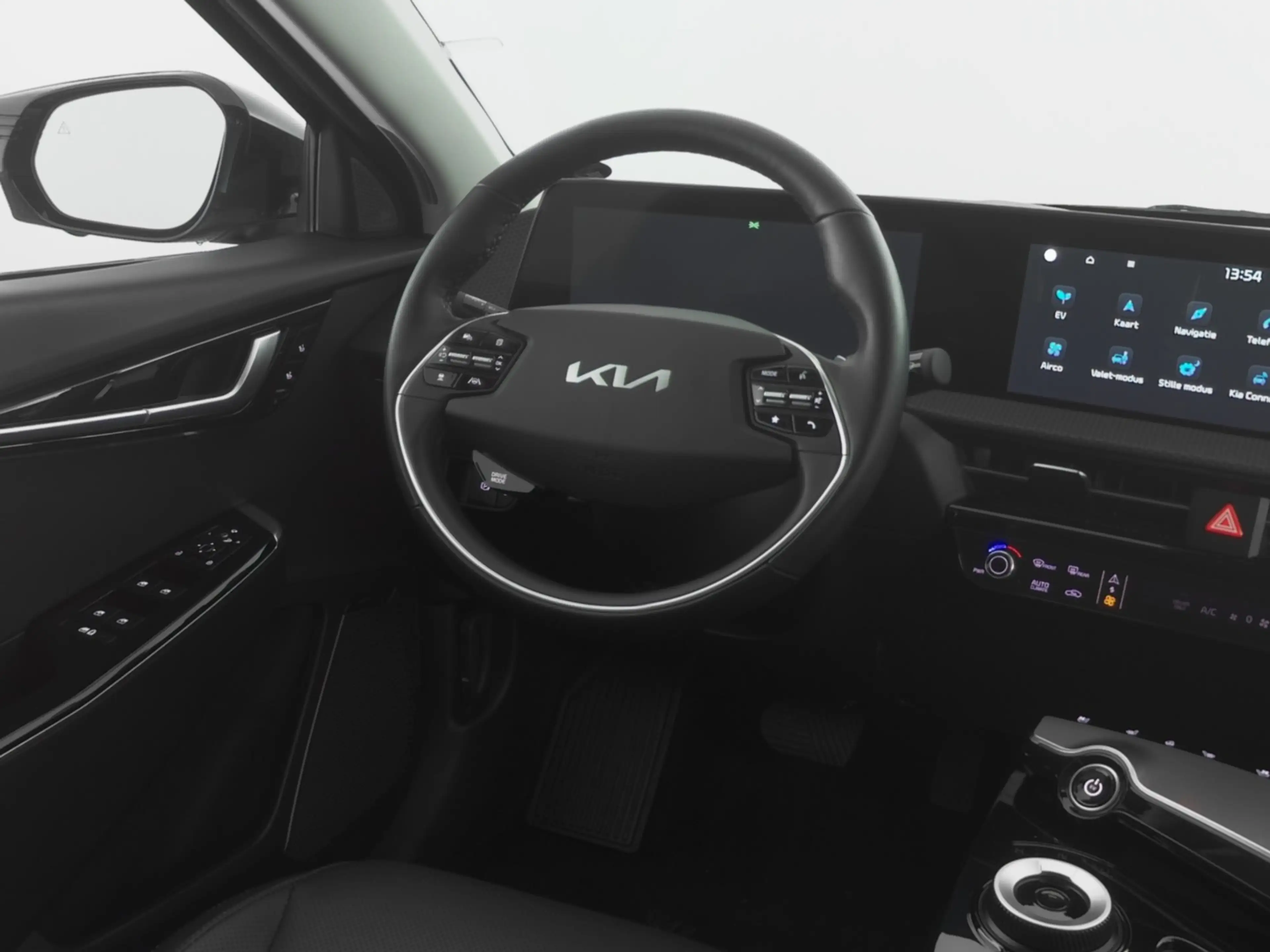 Kia EV6 Plus AWD 77.4 kWh 325PK | LEDER | Full LED | EL. S — photo 5