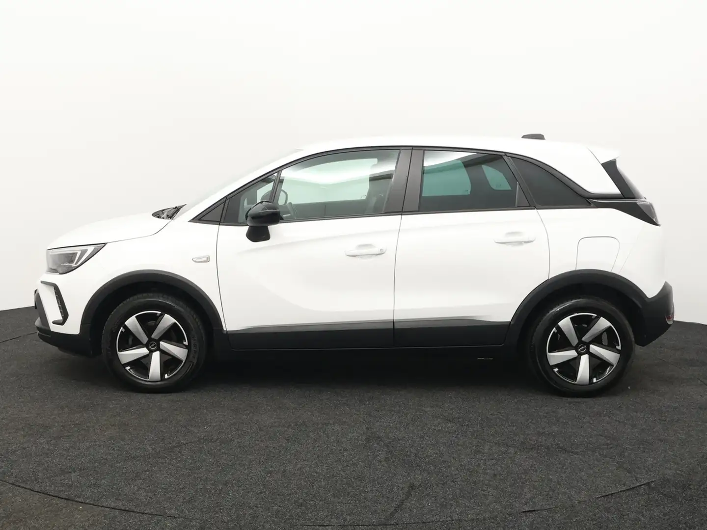 Opel Crossland 1.2 Turbo Business Edition Carplay, boordcomputer, Wit - 2