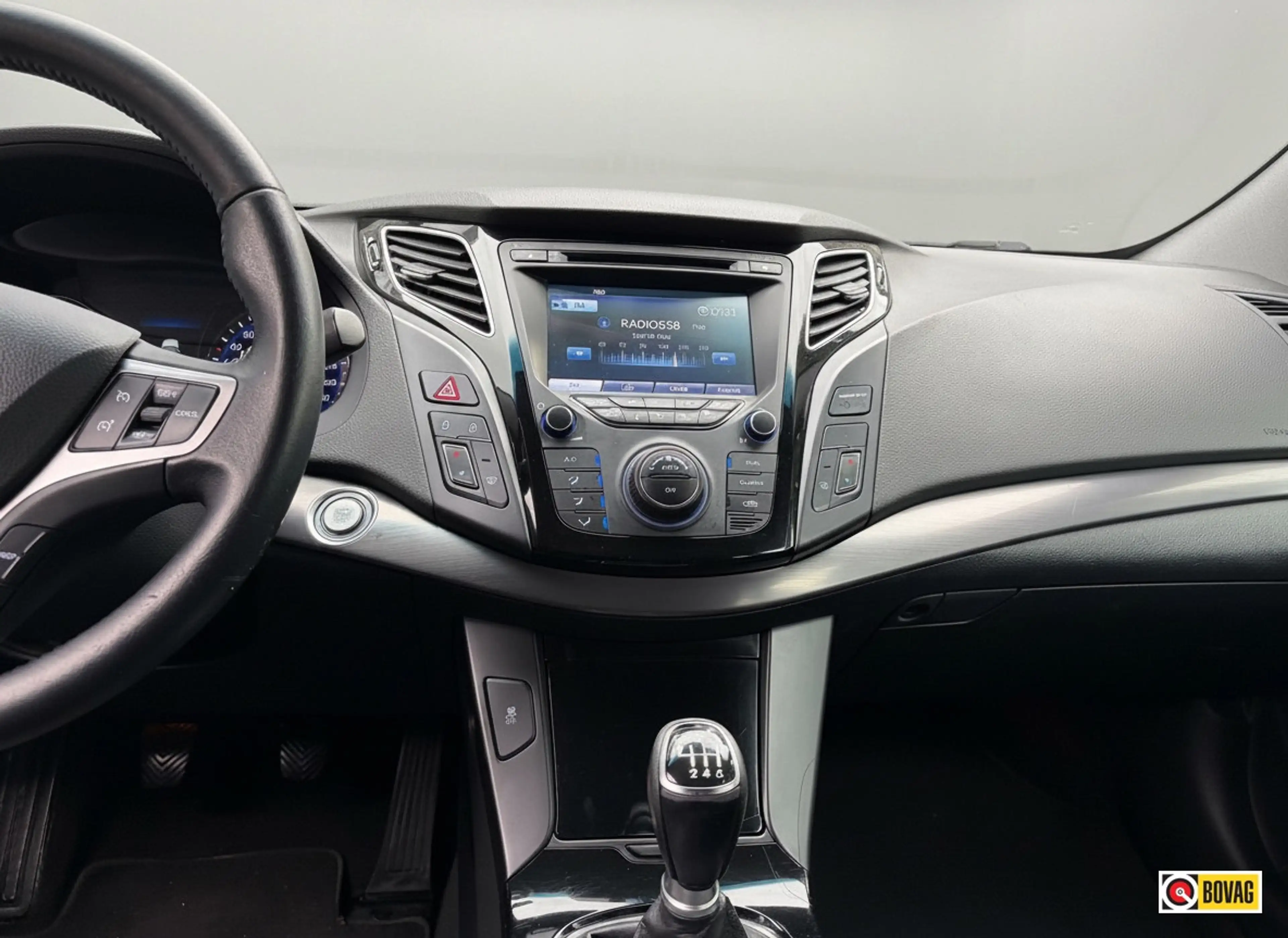 Hyundai i40 Wagon 1.6 GDI Blue Business Edition NAVI CRUISE TR — photo 23