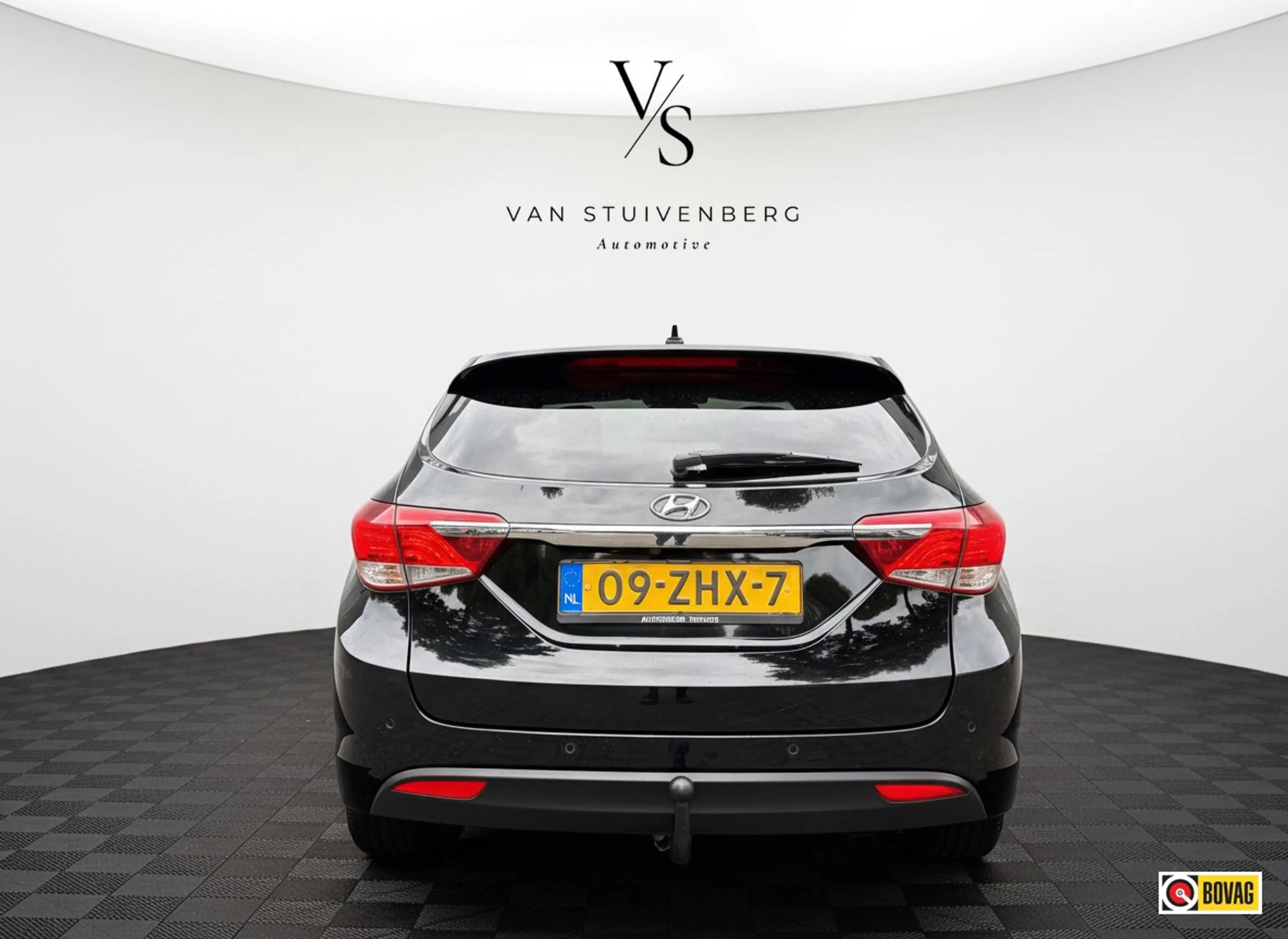 Hyundai i40 Wagon 1.6 GDI Blue Business Edition NAVI CRUISE TR — photo 9