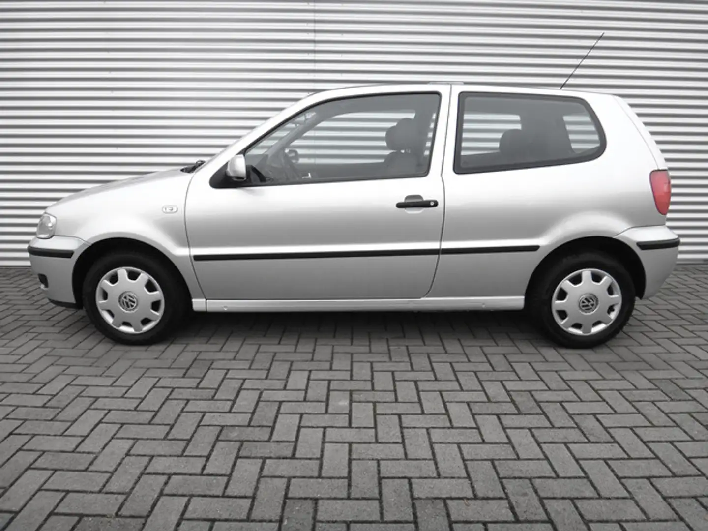 Volkswagen Polo 1.4 Comfortline Klimaanlage Silber - 2