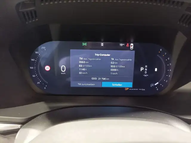 Volvo XC60 view 7