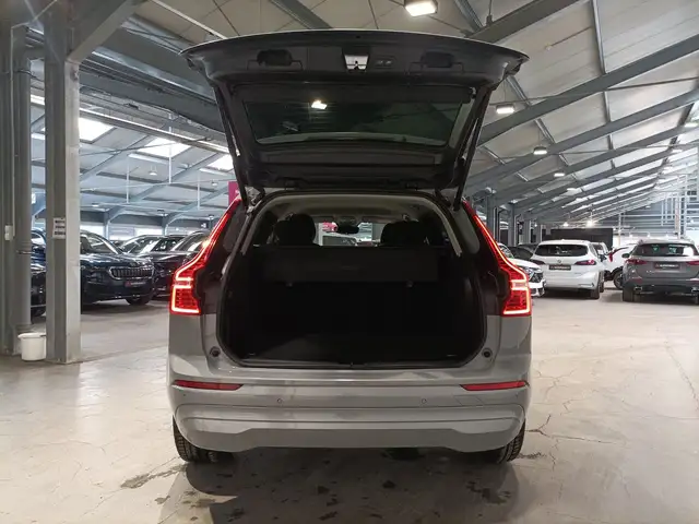 Volvo XC60 view 6