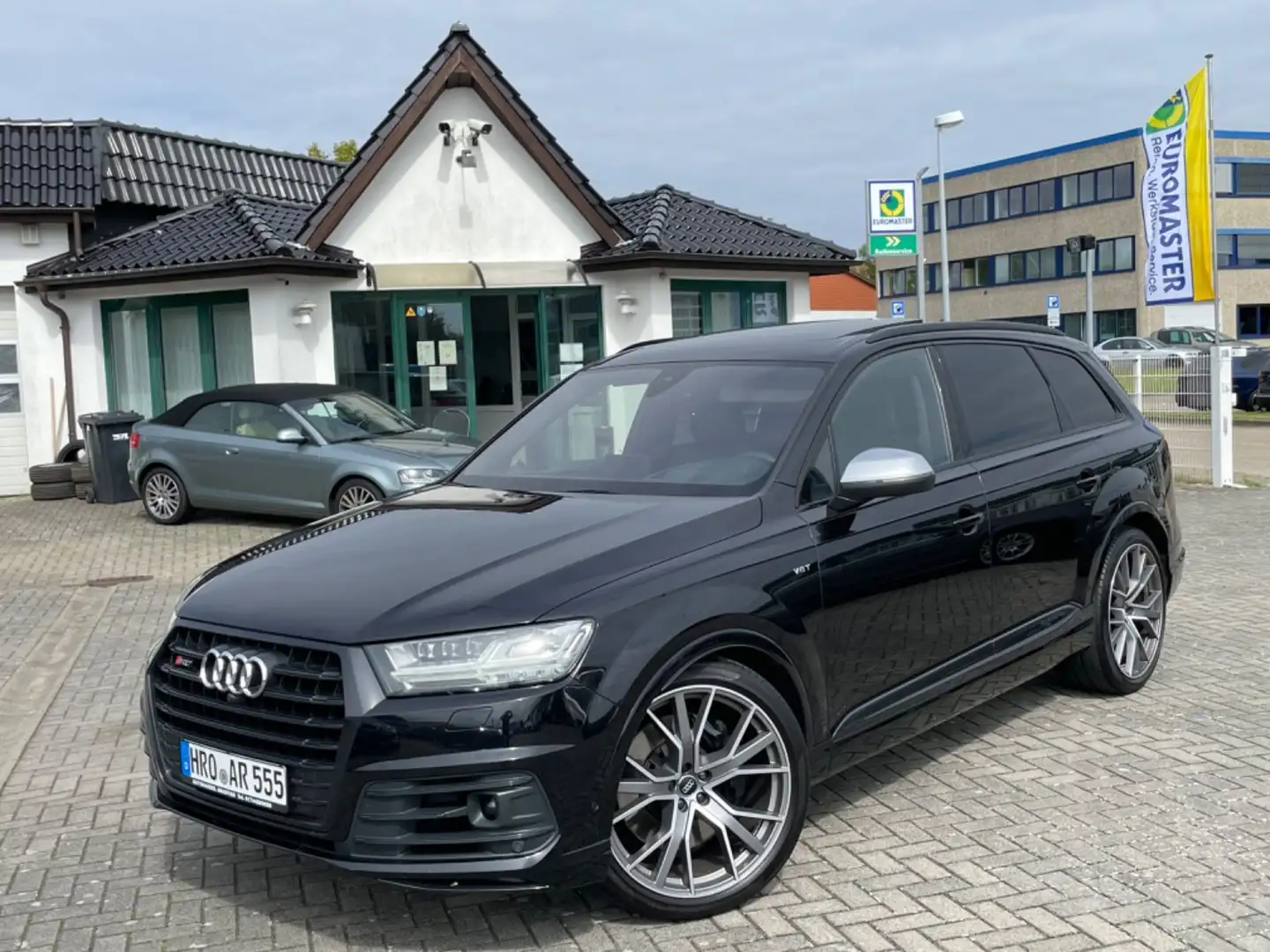 Audi SQ7 4.0 TDI quattro MATRIX*BOSE*CARBON*PANO*VOLL Schwarz - 1