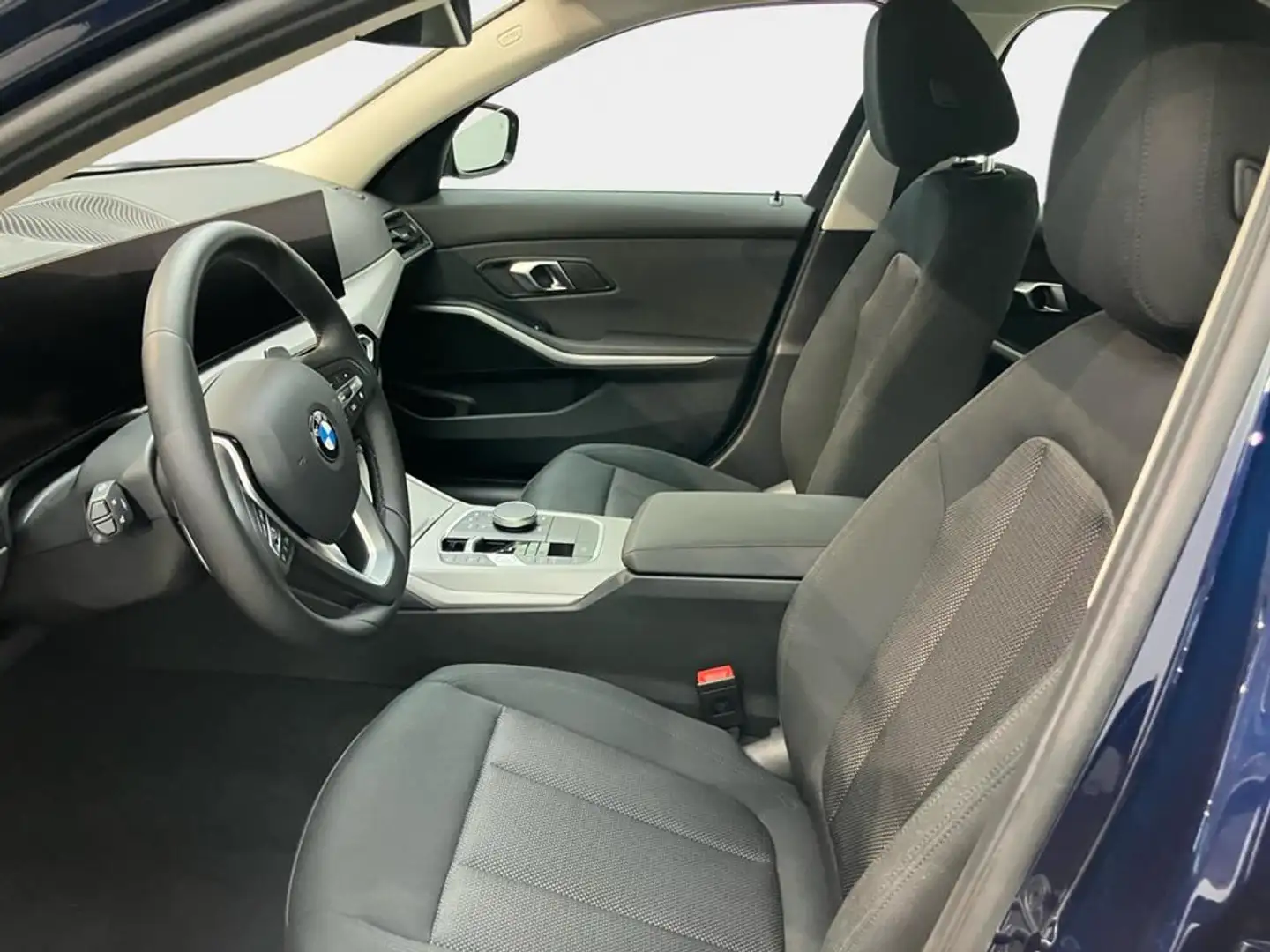 BMW 318 Blau - 2