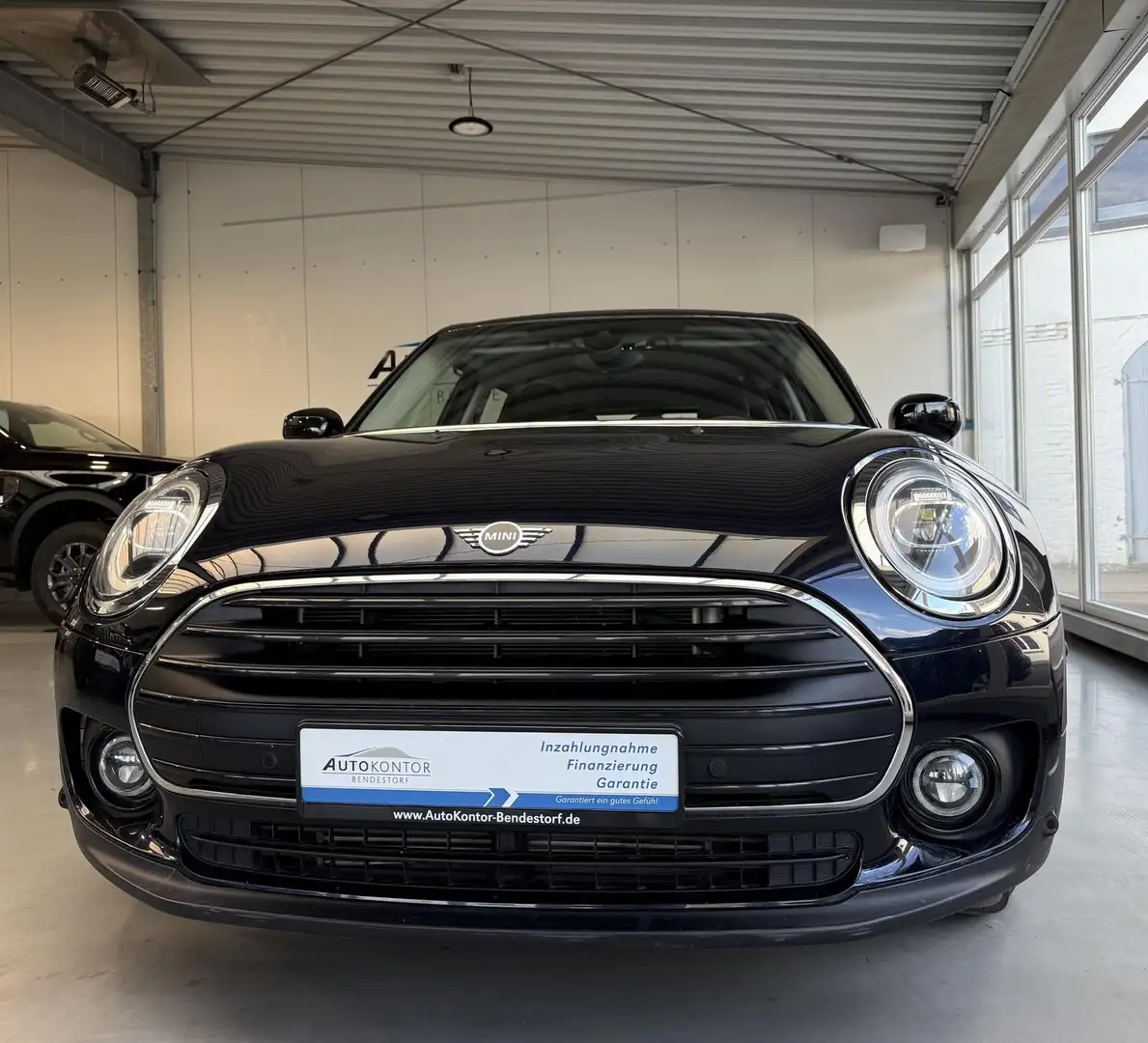 MINI Cooper Clubman Sport Autom., *LED *PDC *Winterp. *Tempomat Schwarz - 1