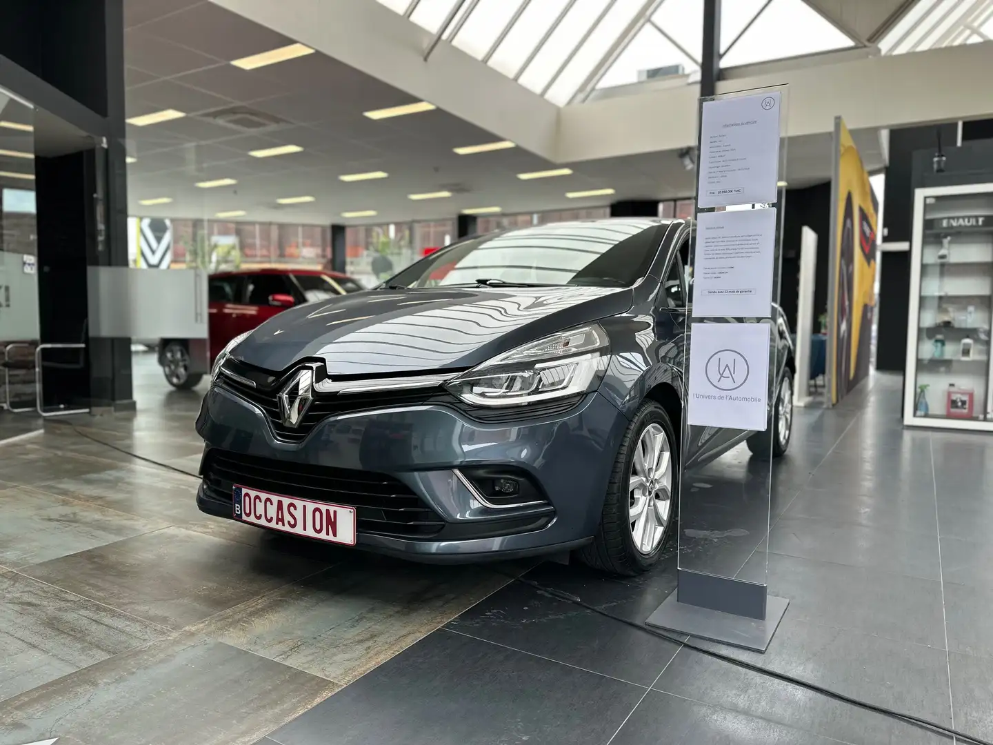 Renault Clio Clio 0.9 TCe Limited Gris - 1