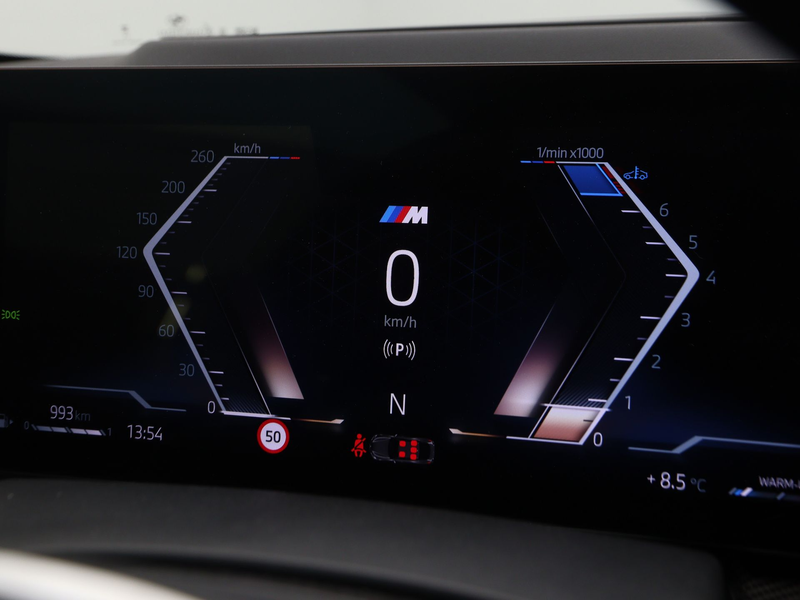 BMW X6 xDrive40i — photo 3