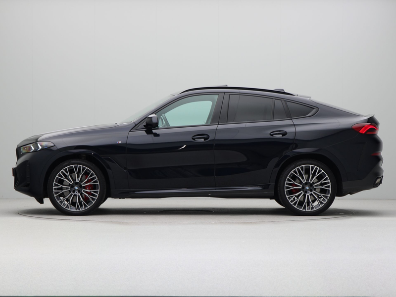 BMW X6 xDrive40i — photo 12