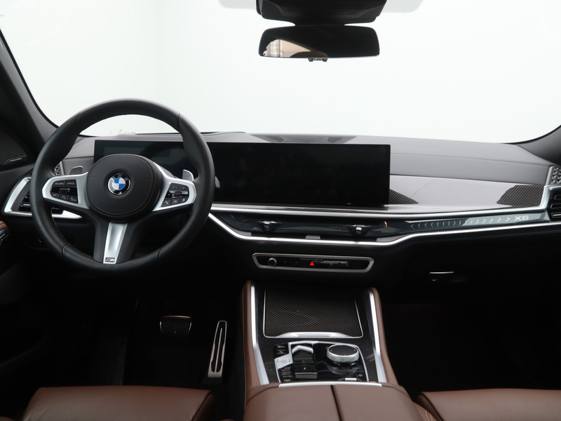 BMW X6 xDrive40i — photo 13