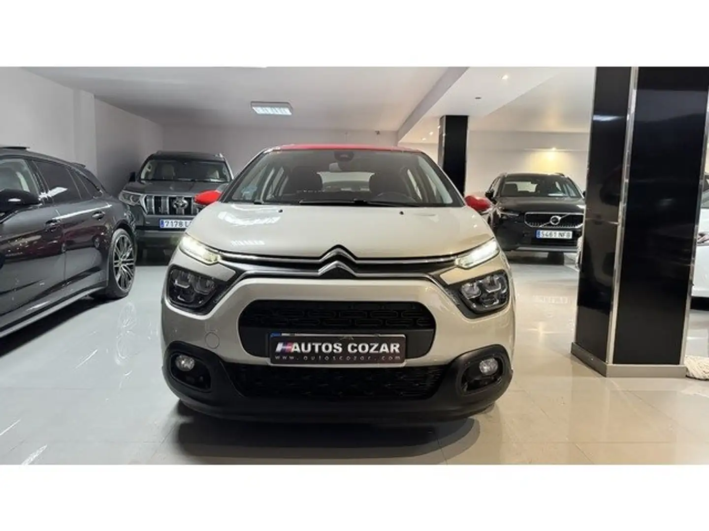 Citroen C3 1.2 PureTech S&S Feel 83 Beige - 2