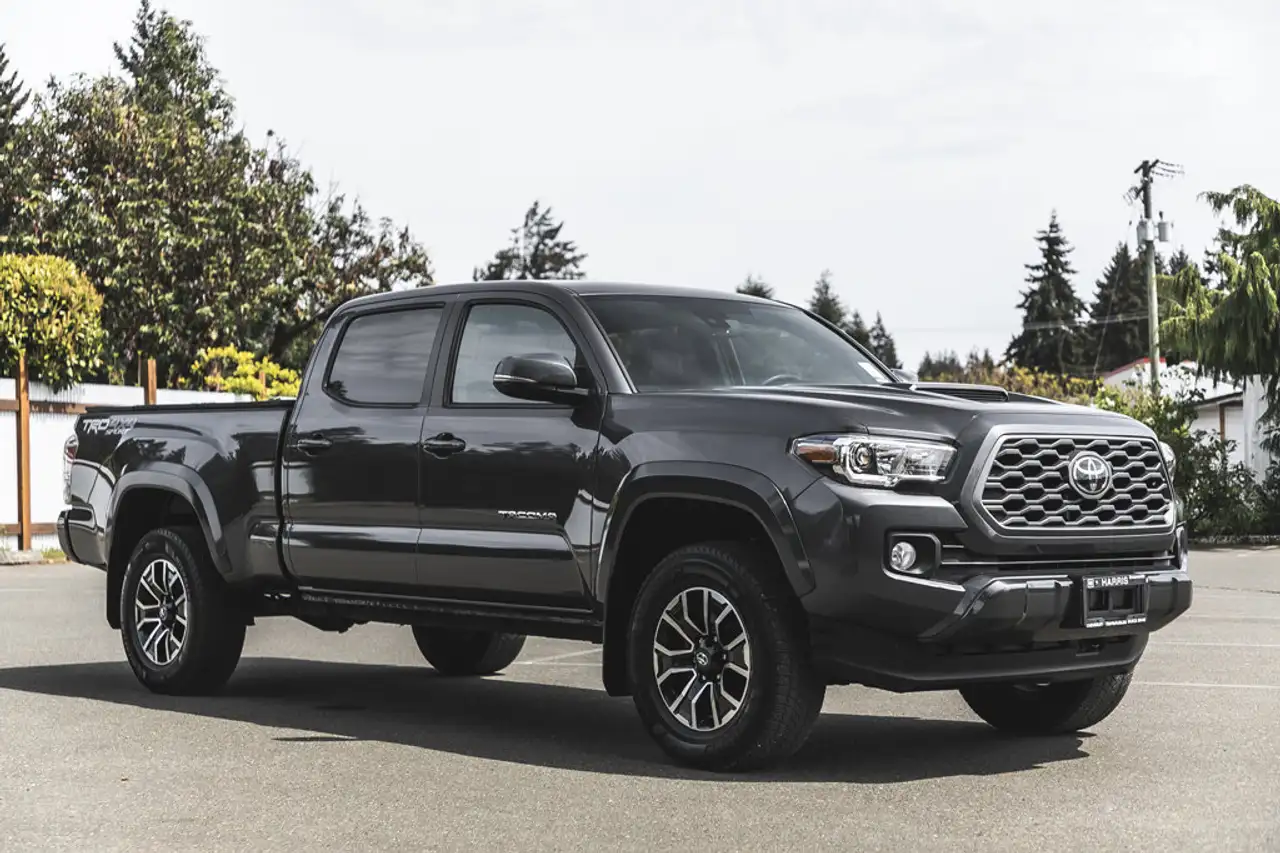 Toyota Tacoma снимка Toyota Tacoma