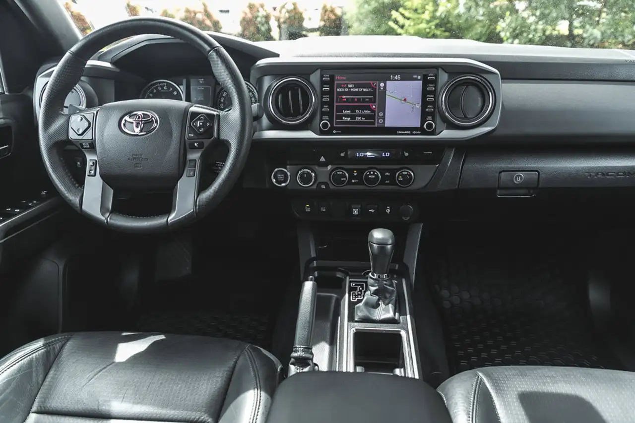 Toyota Tacoma снимка Toyota Tacoma