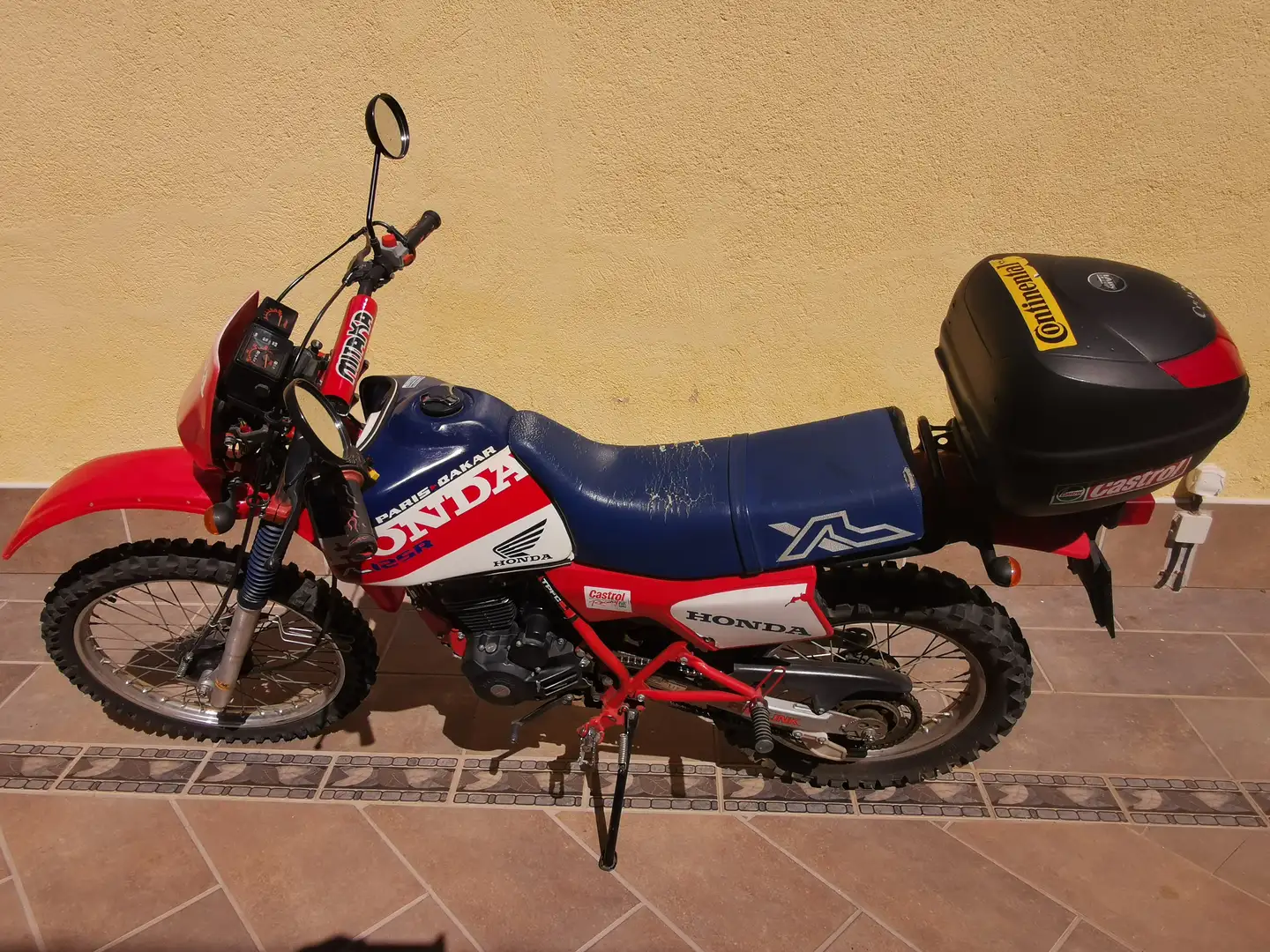Honda XLR 125 PARIS-DAKAR Rojo - 1