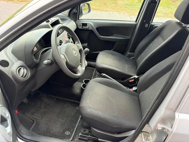 Fiat Panda view 14