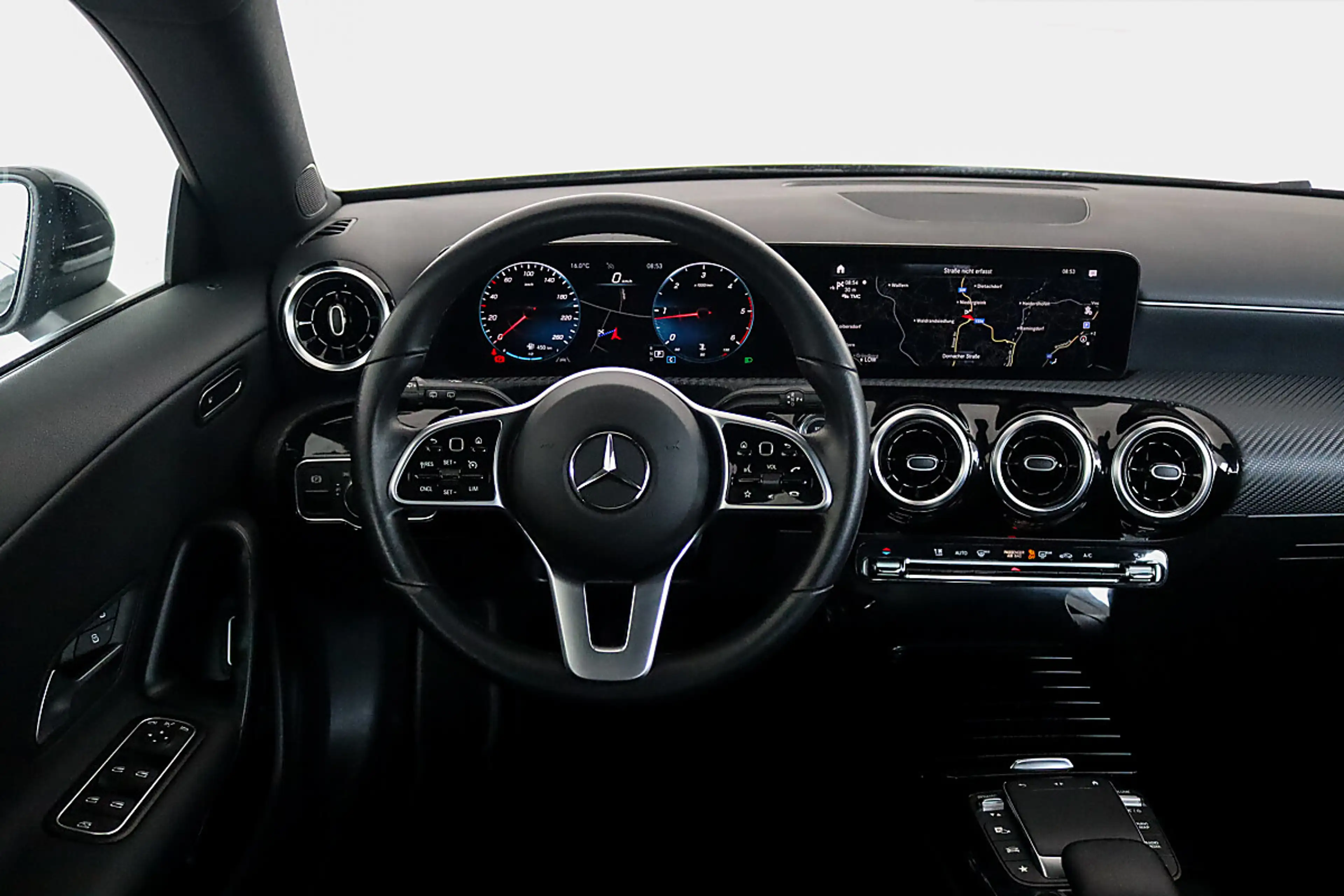 Mercedes-Benz CLA 180 d Shooting Brake Aut. / LED / NAVI / RÜCKFAHRKA... — photo 12