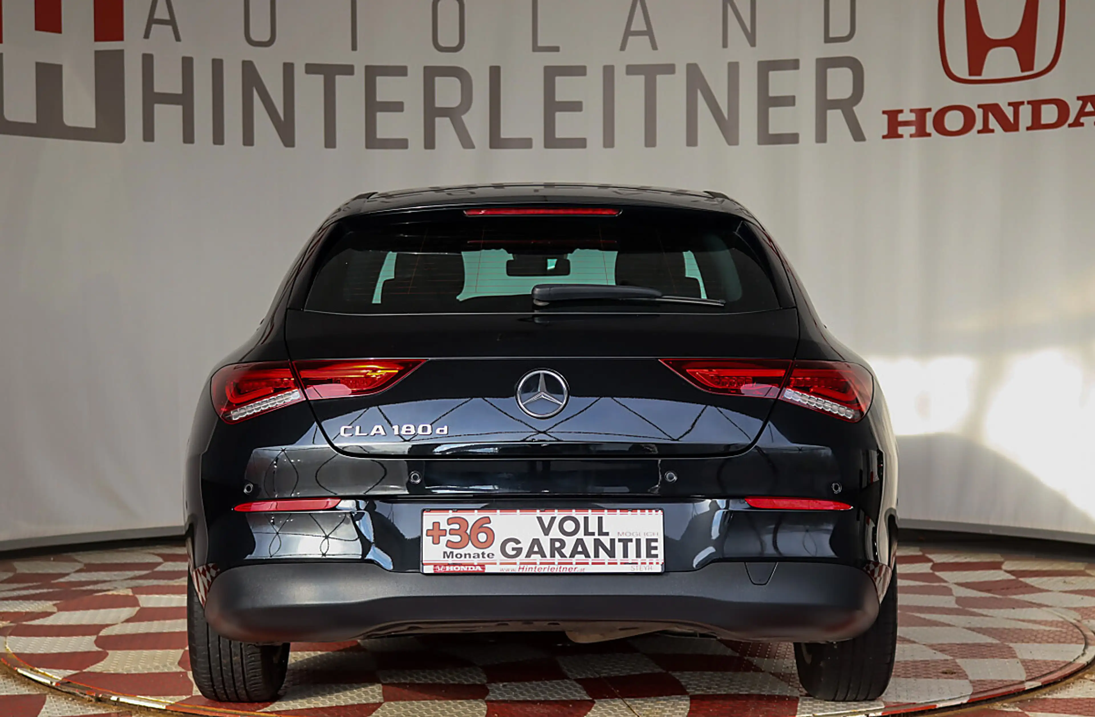 Mercedes-Benz CLA 180 d Shooting Brake Aut. / LED / NAVI / RÜCKFAHRKA... — photo 6