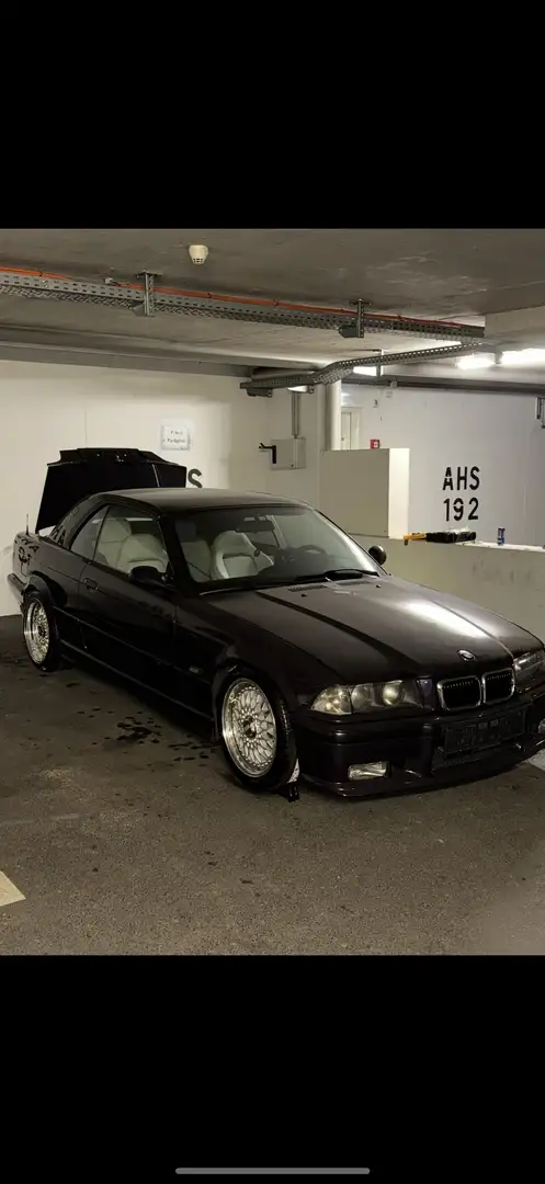 BMW 325 325i M50B25 - 1