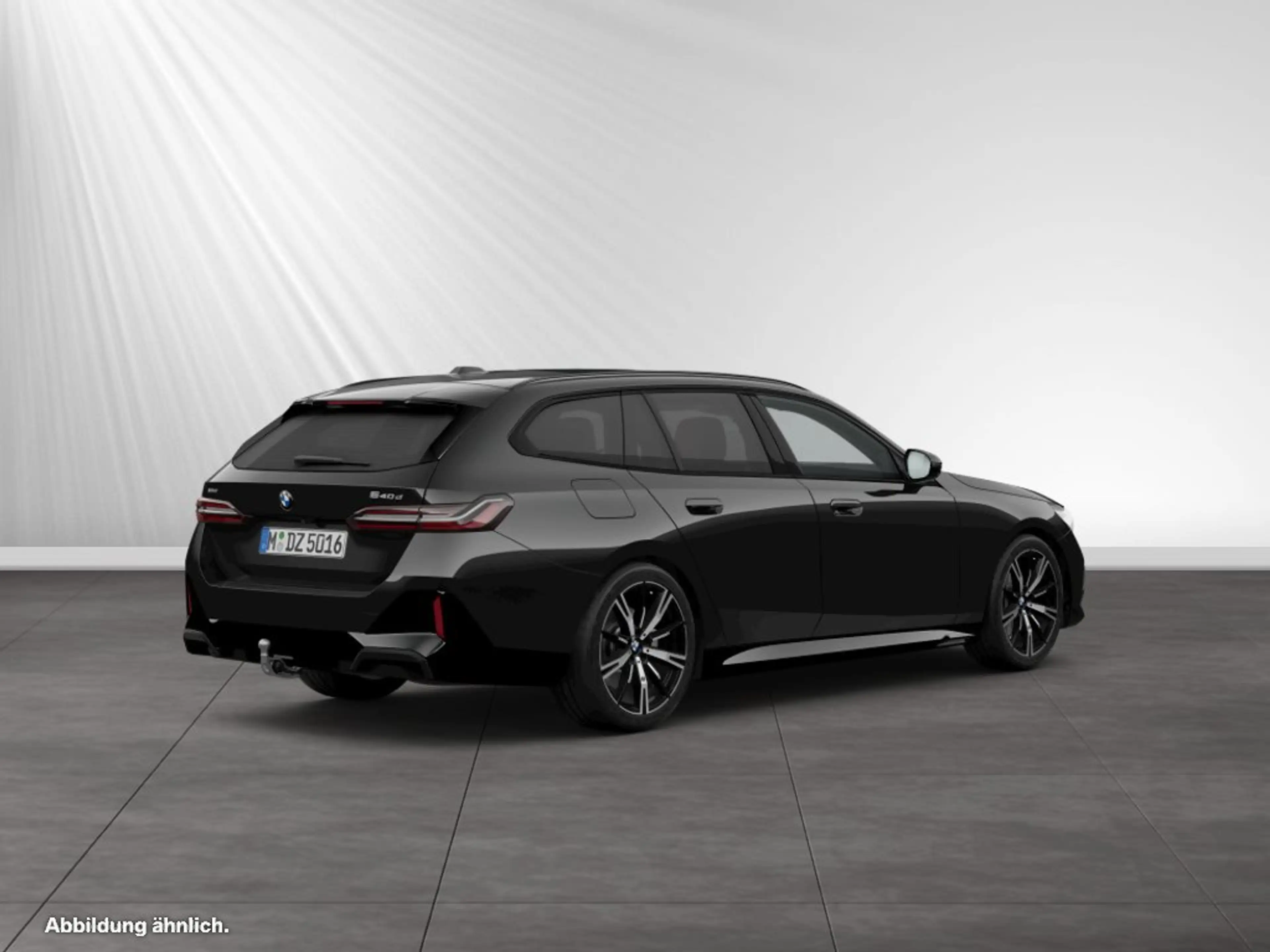 BMW 540 d xDrive Touring M Sport|AHK|Pano|20"LMR|B&W — photo 2