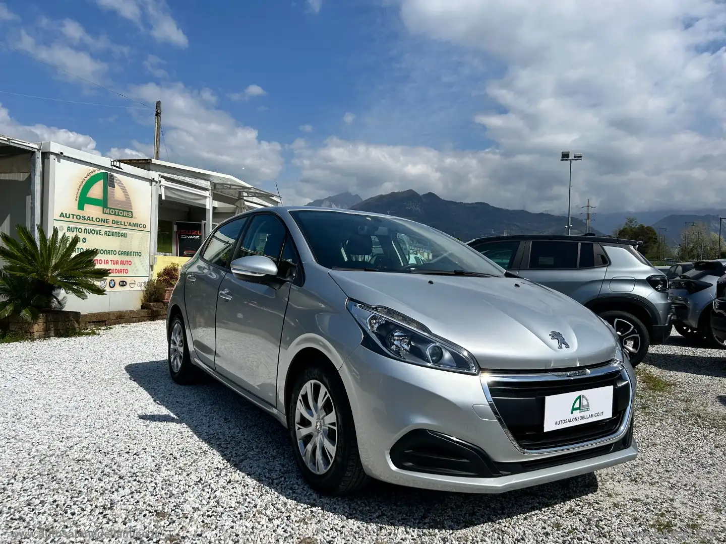 Peugeot 208 BlueHDi 75 5p. Active Plateado - 2