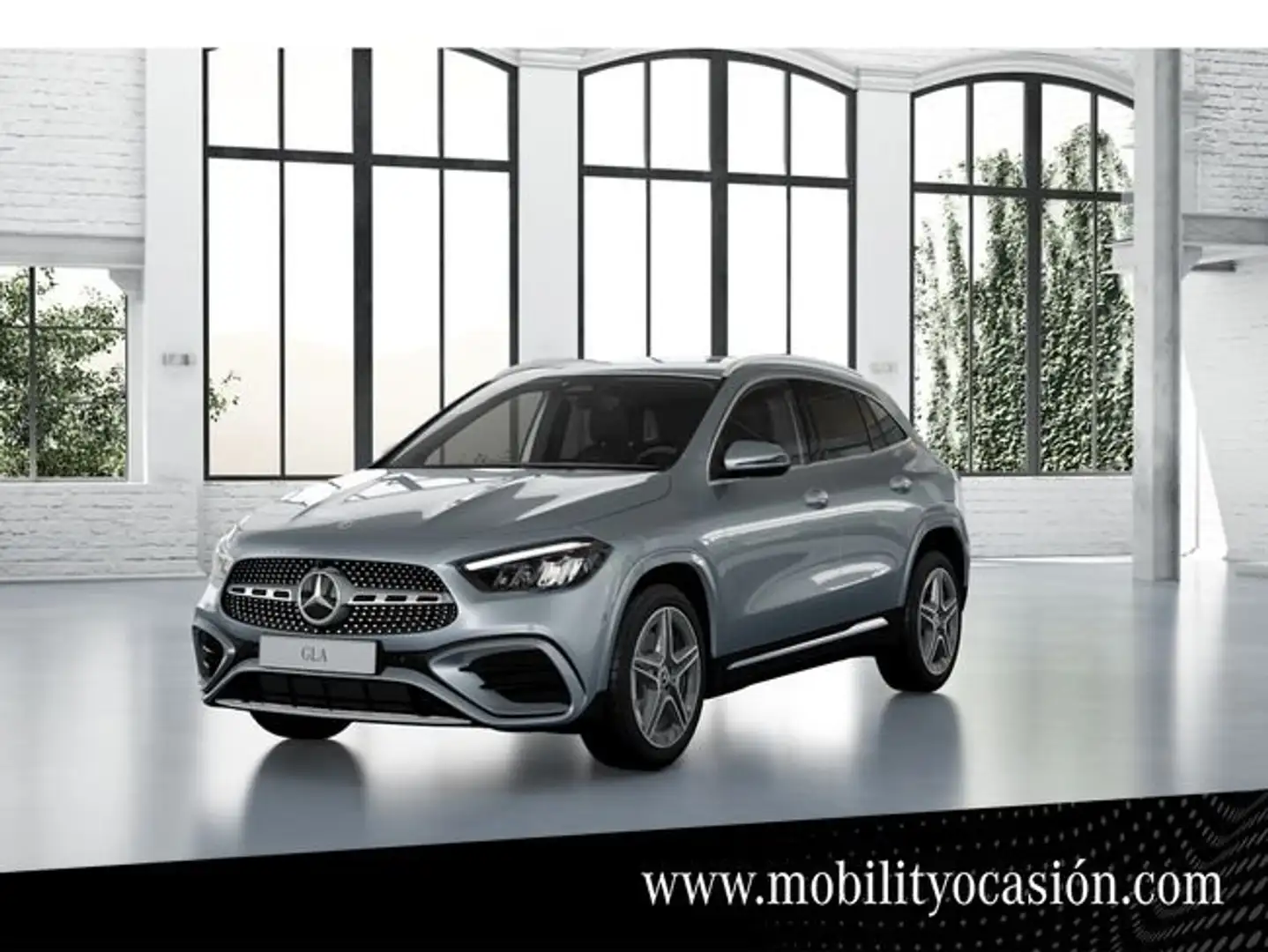 Mercedes-Benz GLA 200 D Plateado - 1