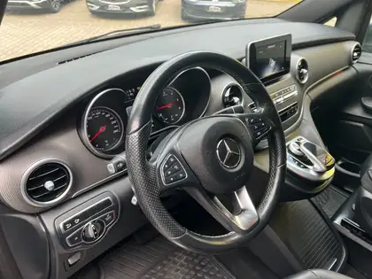 Annonce voiture d'occasion Mercedes-Benz V 200 - CARADIZE