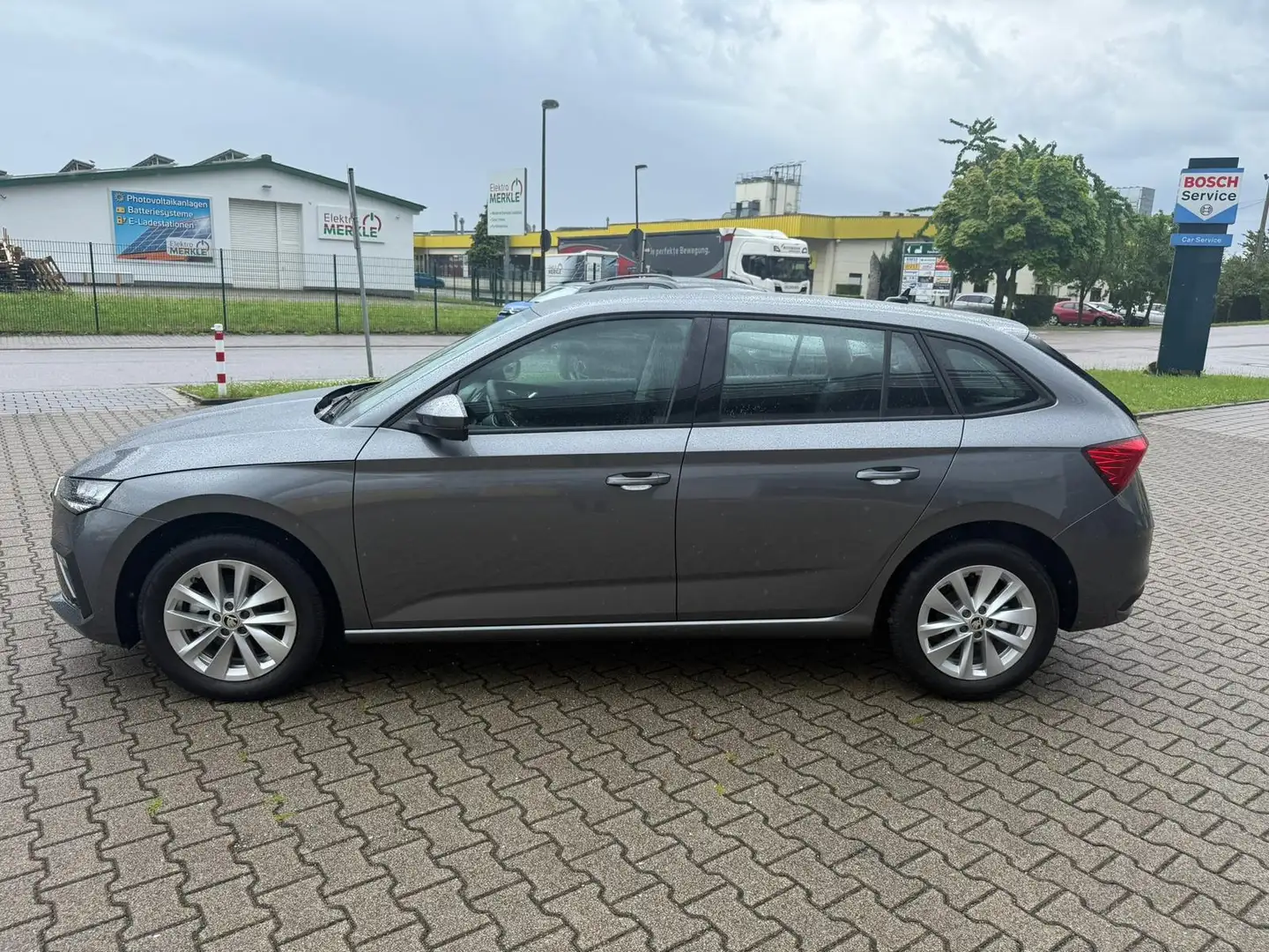 Skoda Scala 1.5 TSI DSG Selection LED*PDC*Alu*Klima Сірий - 2
