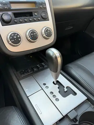 Nissan Murano view 9
