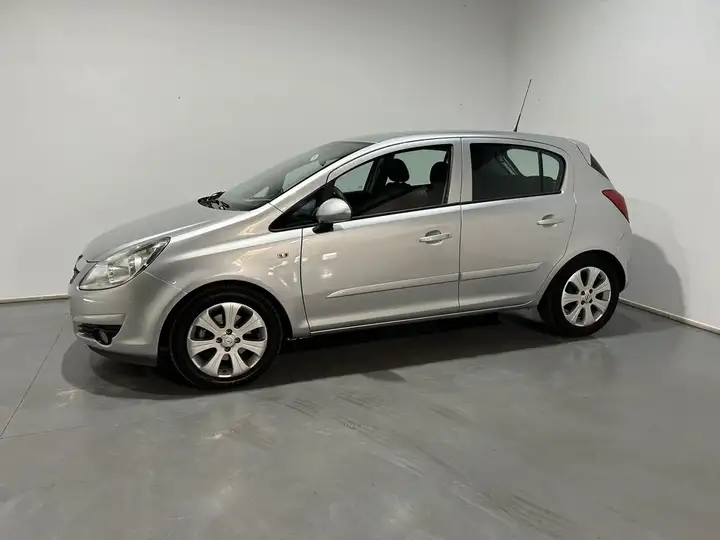 Opel Corsa 2007, foto 3