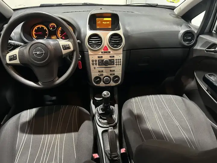 Opel Corsa 2007, foto 13