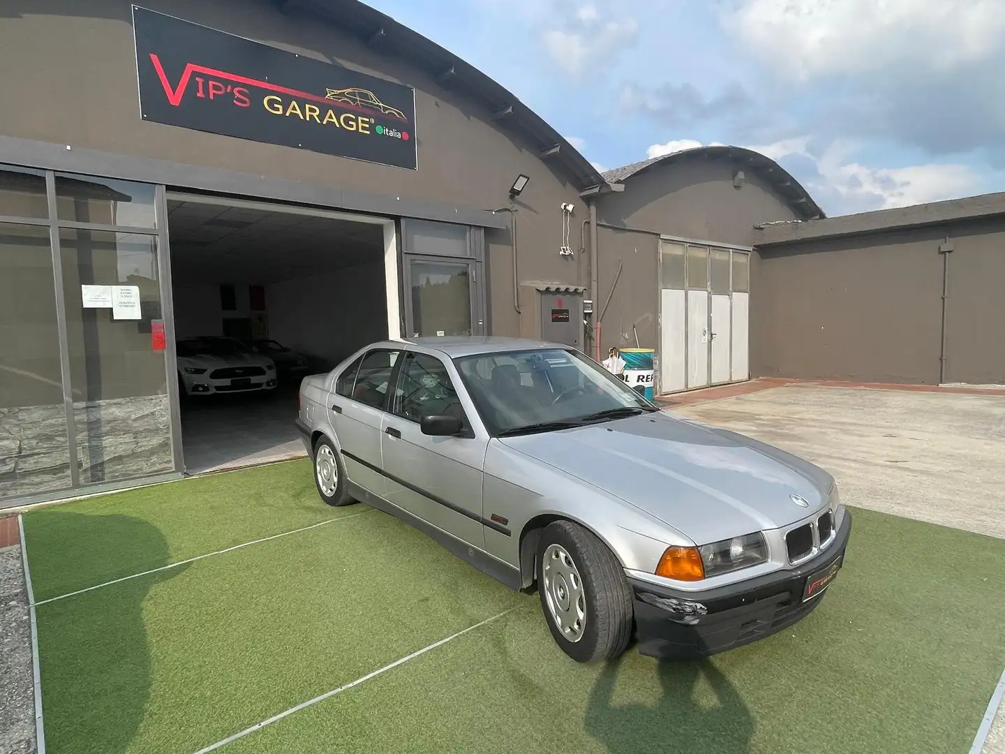 BMW 316 316I Gris - 2