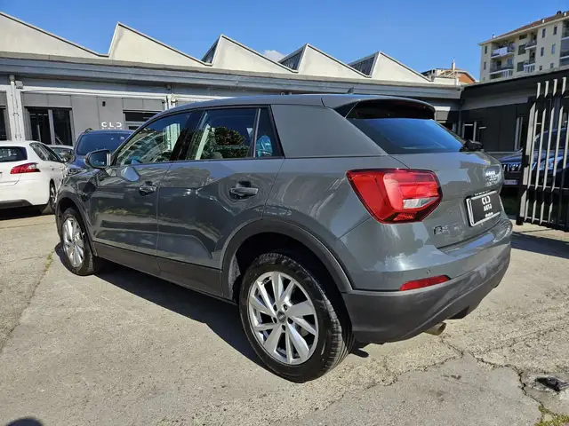 Audi Q2 view 6