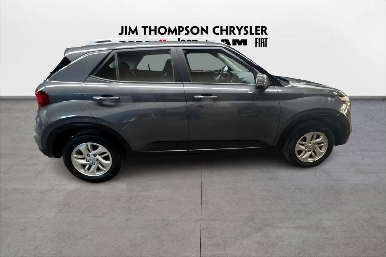 2026 Hyundai Venue Preferred  - Heated Seats -  Remote Start — photo 4