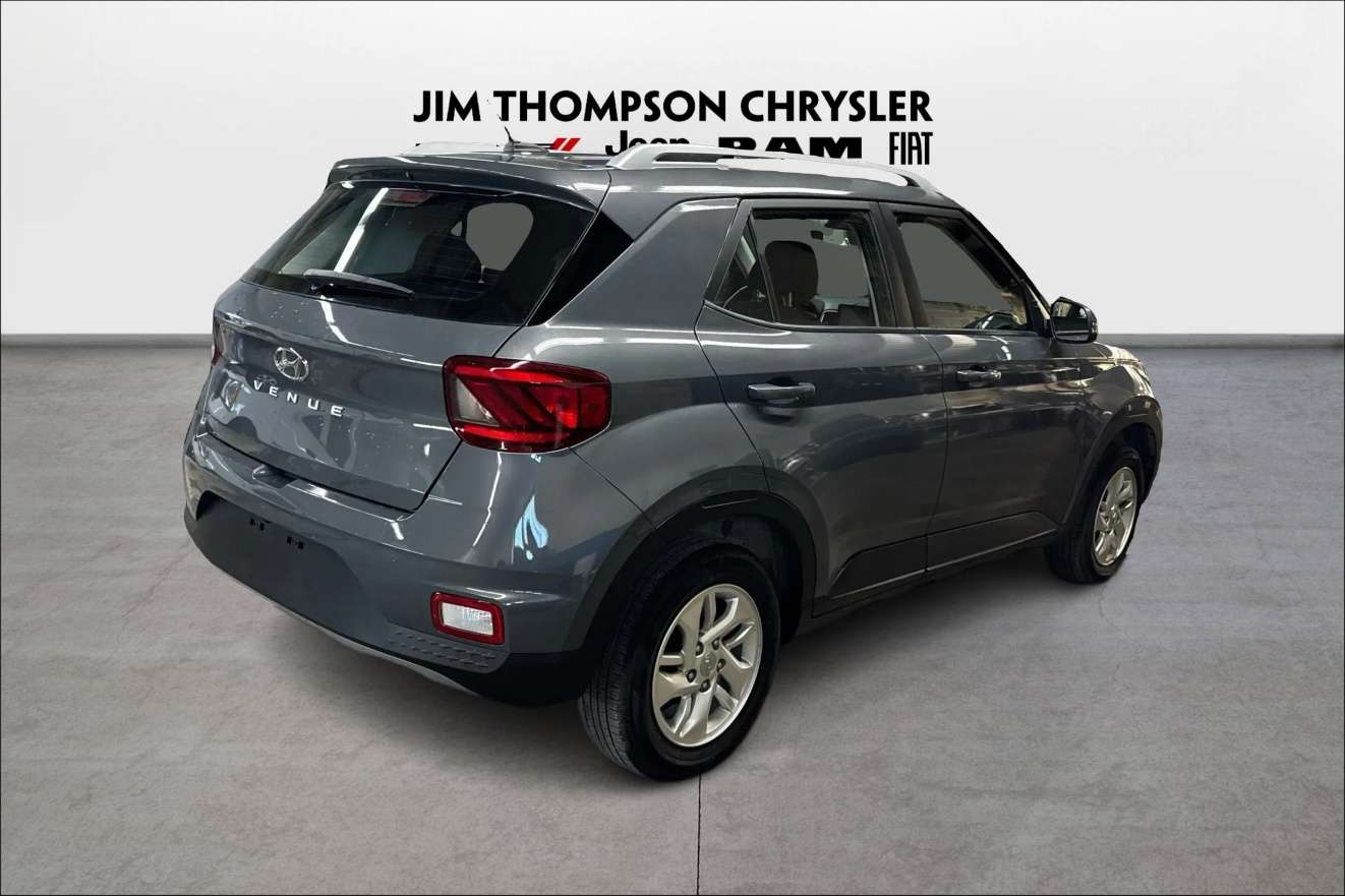 2026 Hyundai Venue Preferred  - Heated Seats -  Remote Start — photo 5