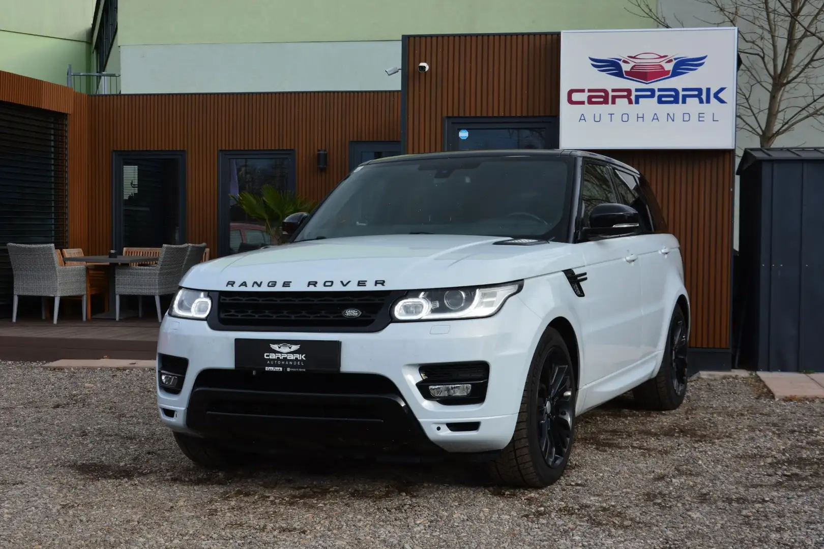 Land Rover Range Rover Sport 3,0 TDV6 HSE Weiß - 2