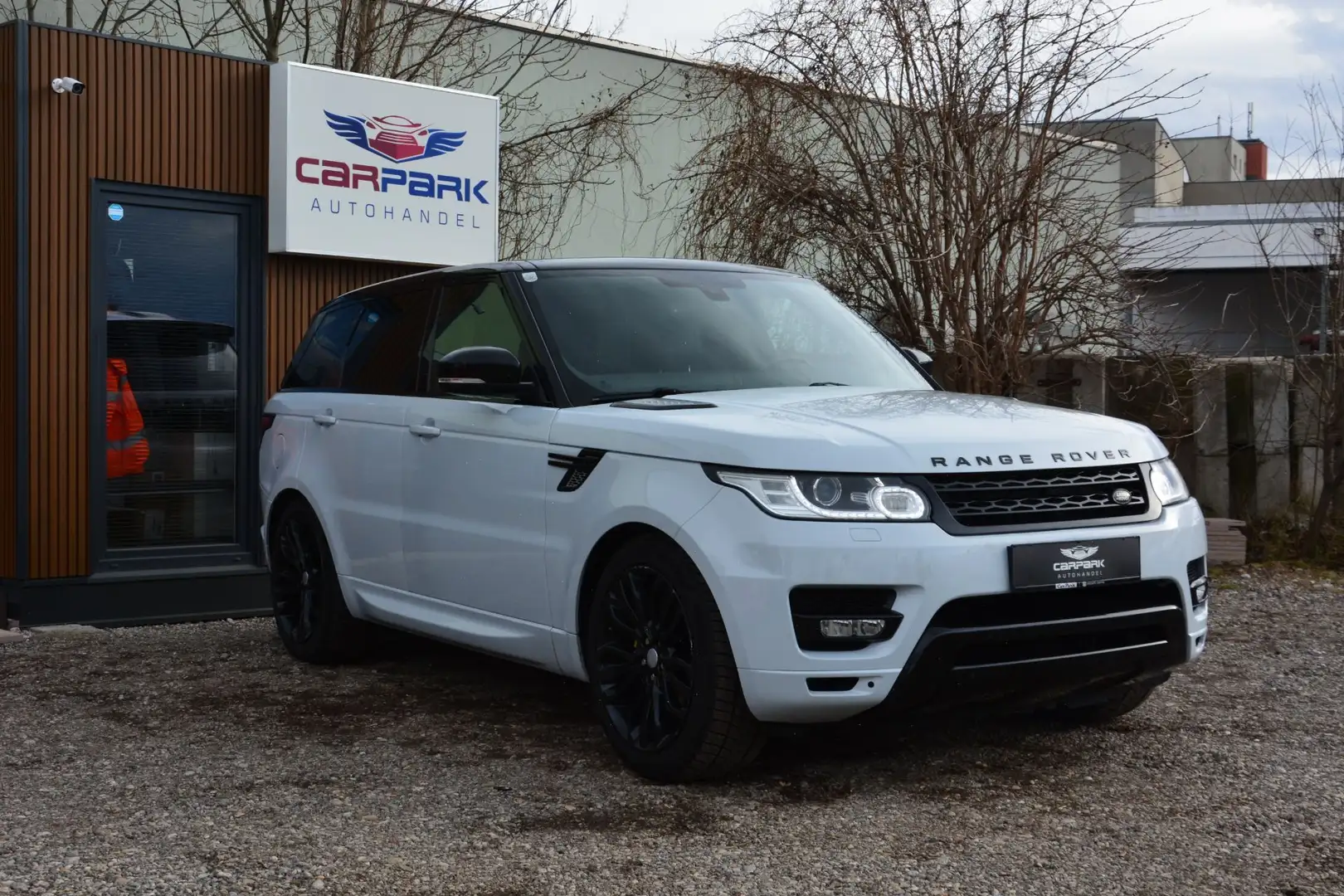 Land Rover Range Rover Sport 3,0 TDV6 HSE Weiß - 1