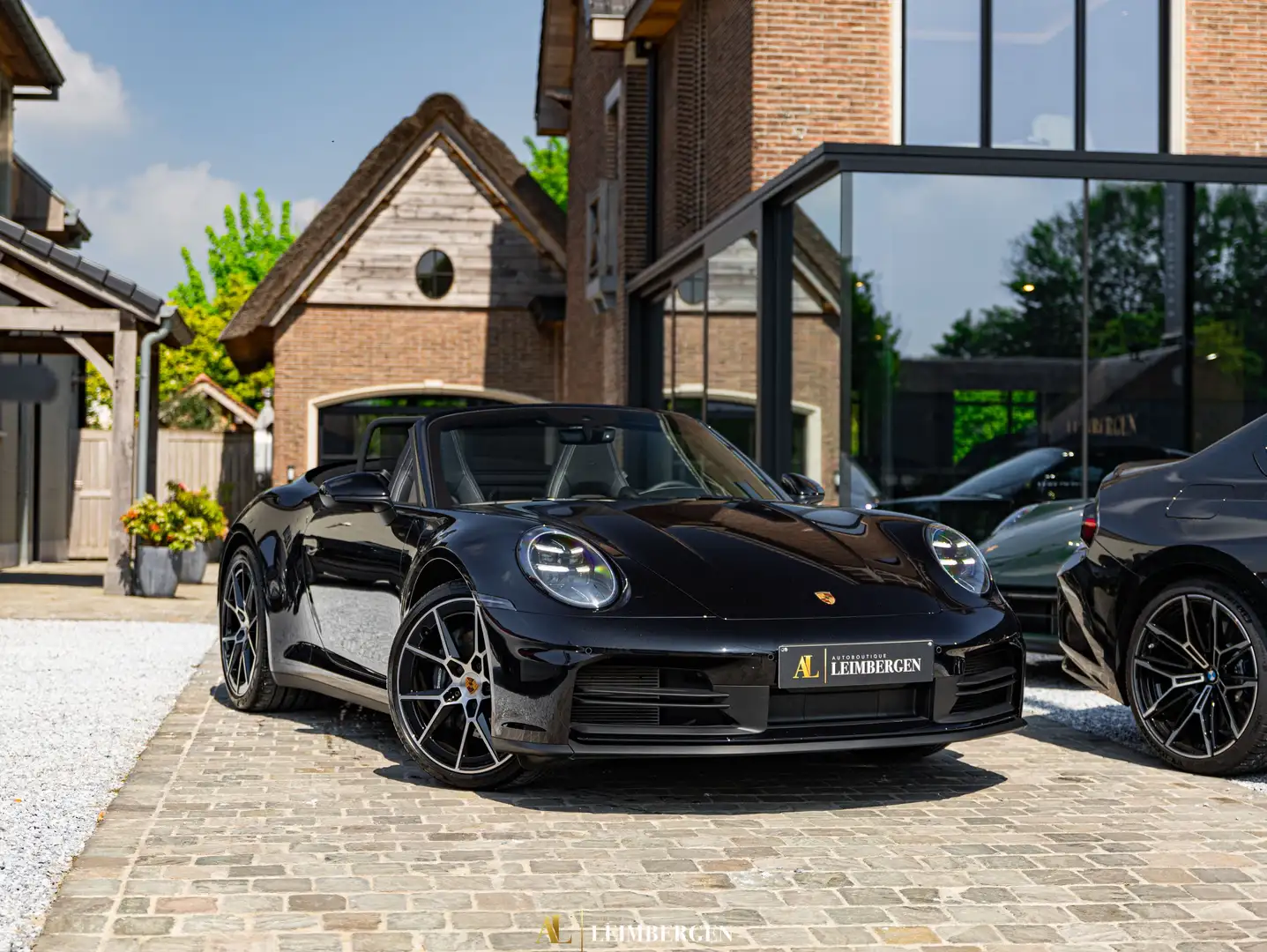 Porsche 911 Carrera (992.2) Cabriolet / BOSE / Sport Chrono Negru - 2
