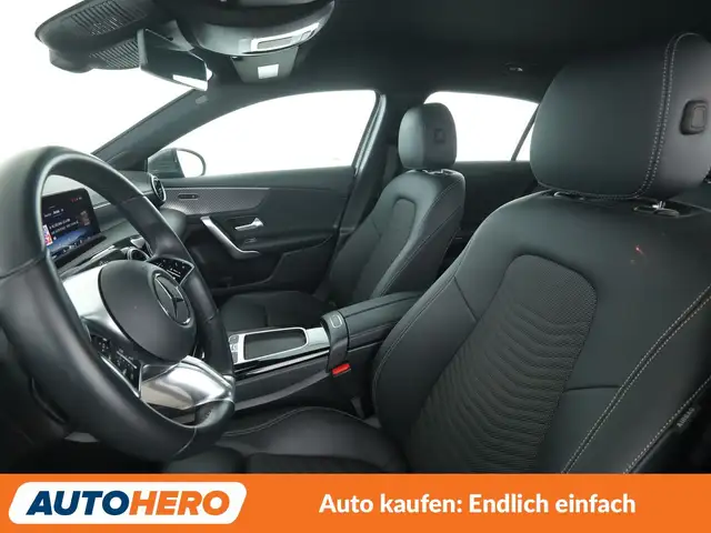 Mercedes-Benz A view 10