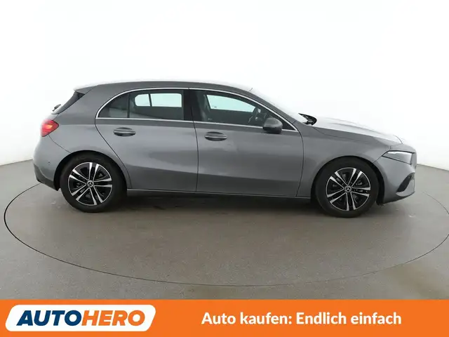 Mercedes-Benz A view 7