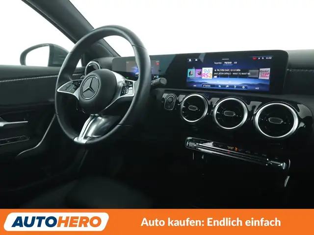 Mercedes-Benz A view 12