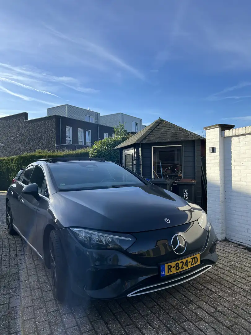 Mercedes-Benz EQE 300 Edition 1 - 2