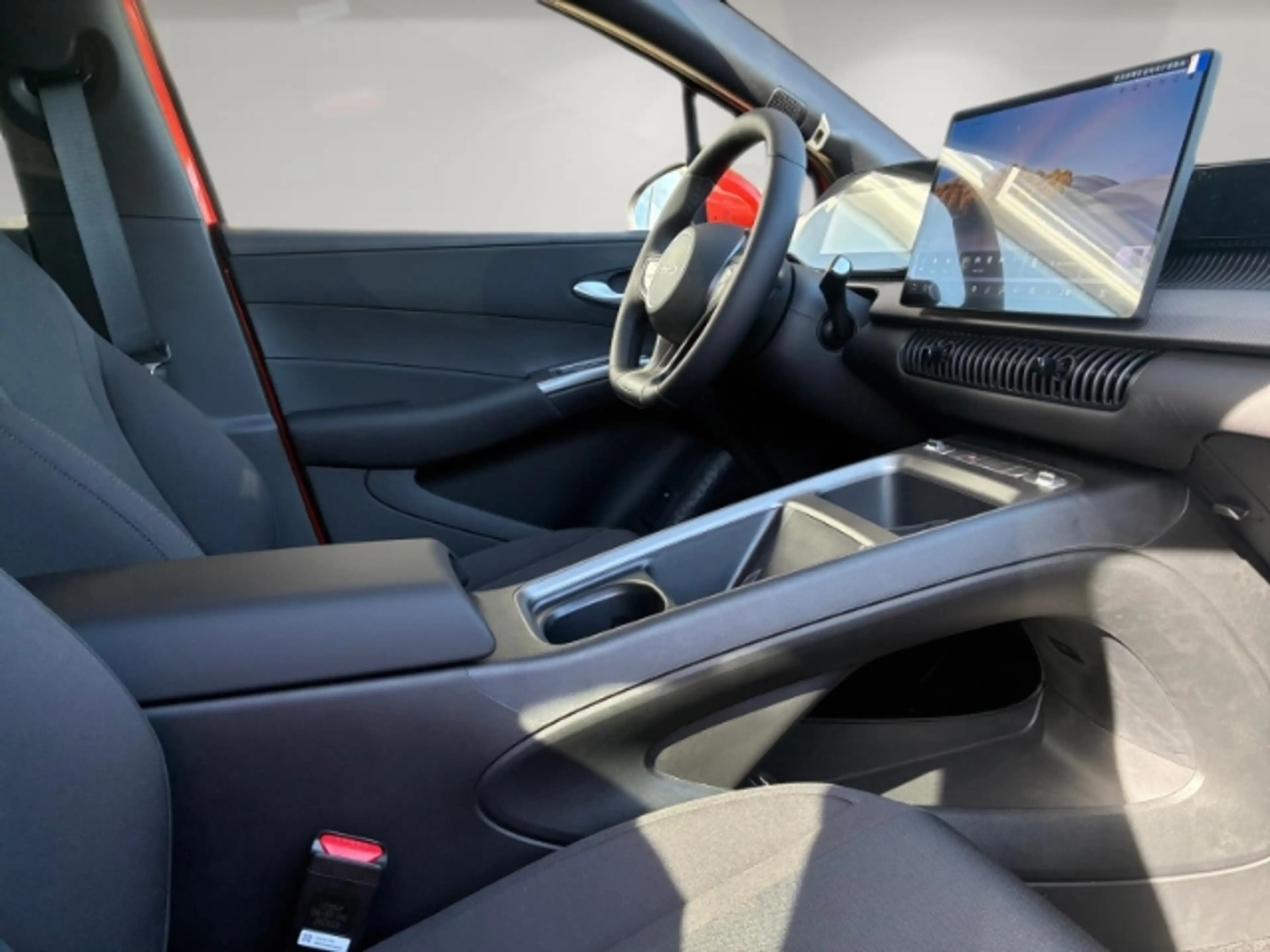 BYD Dolphin G 1.5 Boost Sitzheizung/Klimaautomatik/Navi/Rückfahr — photo 13