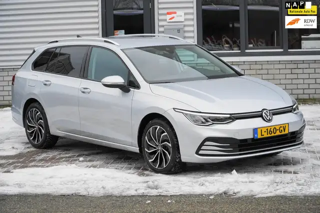 Volkswagen Golf Variant 1.0 eTSI Life EERSTE EIGENAAR