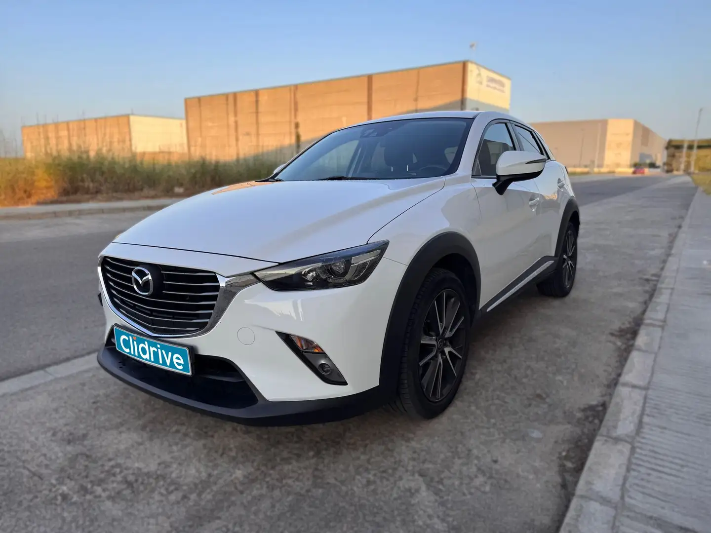 Mazda CX-3 1.5D Luxury Pack White 2WD Blanco - 2