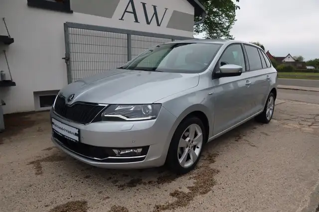 Skoda Rapid/Spaceback Spaceback Clever 70KW|2.Hand|NAV|Tempomat|
