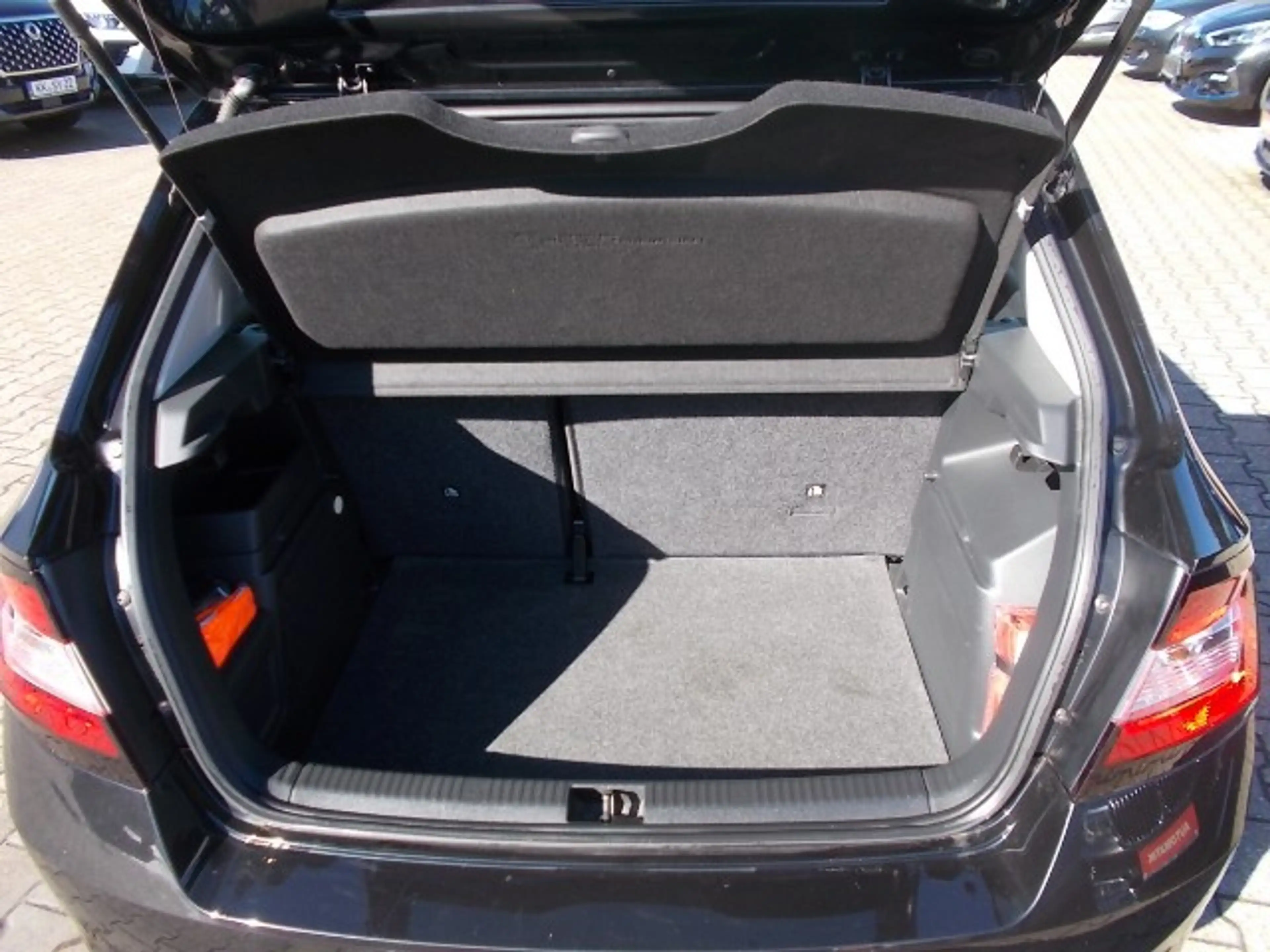 Skoda Fabia Cool Edtion, Klima, DAB Radio, USB, 1. Hd. — photo 13