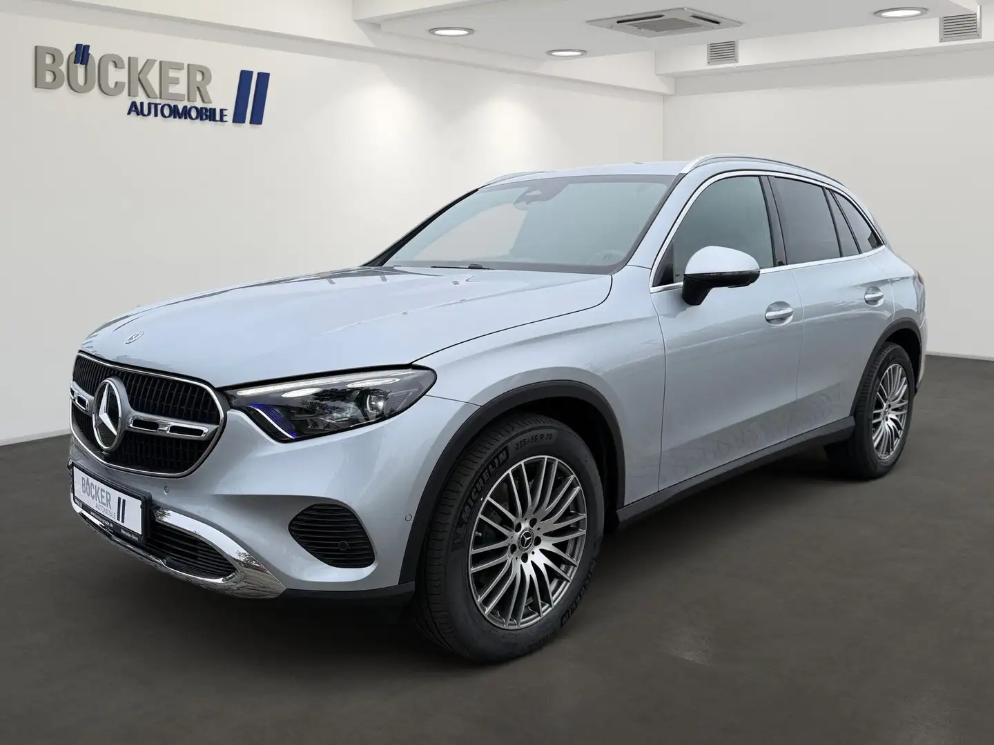 Mercedes-Benz GLC 220 d 4MATIC Edition Avantgarde DIG LIG AHK 19" Silber - 2